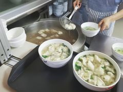 -周震馄饨