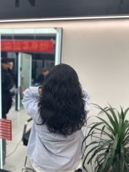 -乾健·烫染·接发SALON
