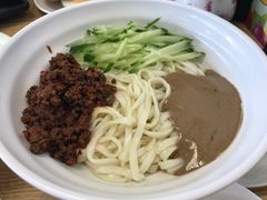 炸醬麵-红园小吃highland park