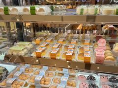 -华荣西饼(列东店)