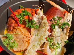 -弦月窗LUNETTE BY AMANDA(复兴路店)