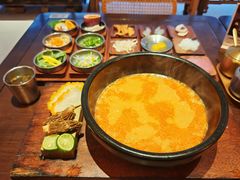 -银米·云南传统过桥米线(双廊黑金冠店)