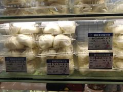 -白玉兰食品甜凤店(合生汇店)