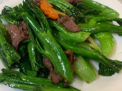 芥兰炒牛肉-文记壹心鸡(宝华路店)