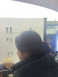-宫铭烫发染发接发店