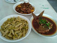 -天乐农家鱼头王(天目湖店)