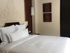 -三亚亚龙湾雅高铂尔曼别墅度假酒店