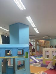 -孩子王(昆山招商花园城店)