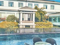 -春兰国宾馆(凤城河风景区老街店)