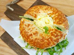 -Catch Bagel(芳草地店)