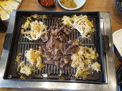 -金三顺韩式炭火烤肉店(中华路店)