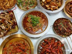 -辣盆盆麻辣小龙虾(哈尔滨总店)