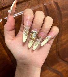 -初瞳专营美睫美甲