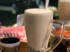 -湊湊火锅·茶憩(杭州湖滨银泰in77店)