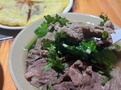 -大众跷脚牛肉馆·非遗传承单位(峨眉山店)