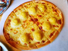 芝士榴莲披萨-LYFATTI 莱芙缇(赣水路店)