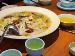 -鱼亨小鲜酸菜鱼(大信店)