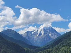 -亚拉雪山风景区