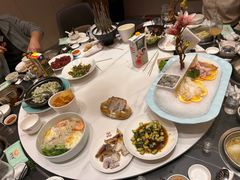-帝皇海海鲜豆捞(桐泾商务广场店)
