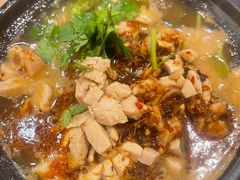 -三鞭一花·独一处·元英砂锅(海光寺店)