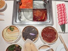 -海底捞火锅(凤凰广场店)
