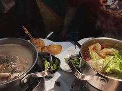 -领鲜活海鲜榴莲自助火锅(东门店)