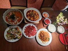 -肆海小川菜酒馆Wine Bistro (青年路店)