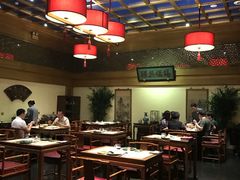 大堂-那家小馆•北京菜•烤鸭(中关村店)