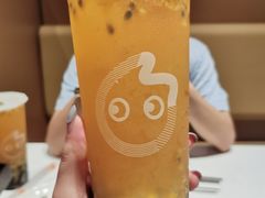 鲜百香双响炮-CoCo都可(爱琴海店)
