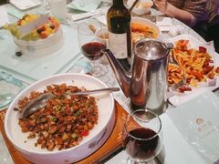 -巴特餐饮6加1音乐餐吧·新疆菜