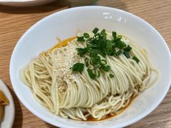 正牌麻酱面-苏小柳点心·手作小笼包(新街口分院店)