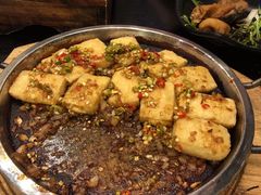 -河畔春天时尚餐厅