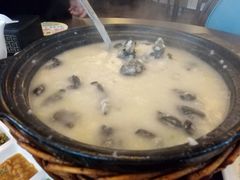 -粥王府 老广传家菜(东关街店)