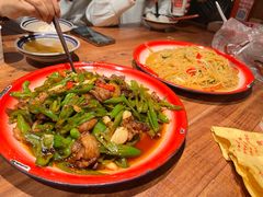 -泥糊破店小酒馆·团建聚餐(南京西路店)