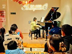 -朗韵钢琴学校(中环金界店)