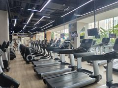 -威克健身游泳(万菱汇店)