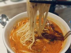 -港丽餐厅(来福士店)