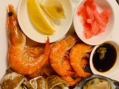 -上海滴水湖皇冠假日酒店