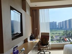 -广州花都皇冠假日酒店