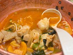 -成都你六姐·牛肉冒菜(城市集市合生汇店)