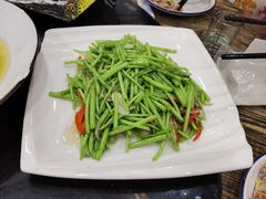 -八张桌子(老店)