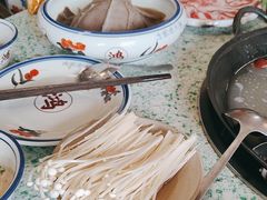 -鸿姐老火锅(疁城新天地店)