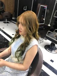 甜美公主卷-浪涛发型