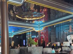 -屋有岛沉浸游戏旗舰店(中山公园店)