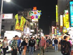 -六合夜市