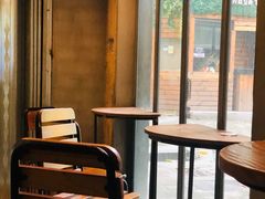 靠窗位-来回·咖啡(天河南店)