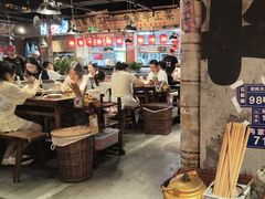 -萍姐火锅·公路夜市(武汉首店)