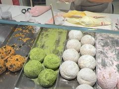 -西树泡芙(湖滨银泰in77B区店)