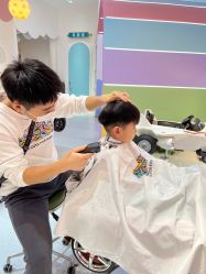 -星咔萌StarCamo儿童剪发(芳圆里IDMALL品牌形象店)