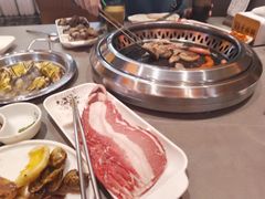 -黑金·寻焰自助百汇·烤肉·火锅(中街店)